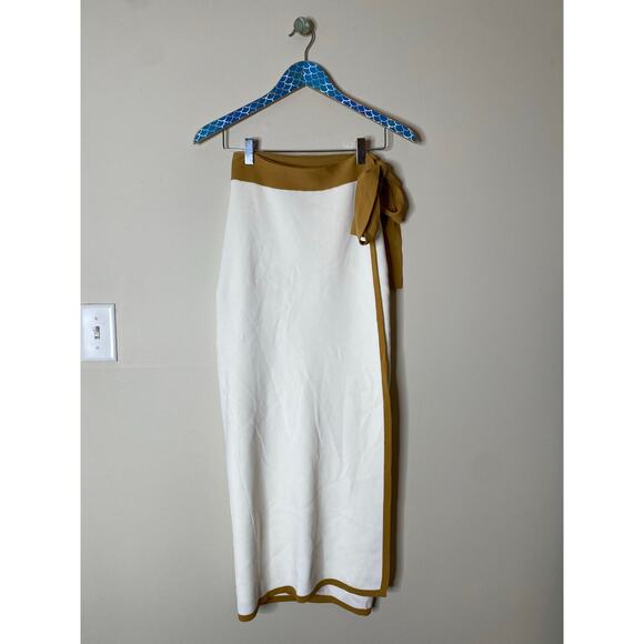 SIGNIFICANT OTHER Anna Two-Tone Knit Wrap Midi Skirt Cream Almond Size 6 - Picture 9 of 9